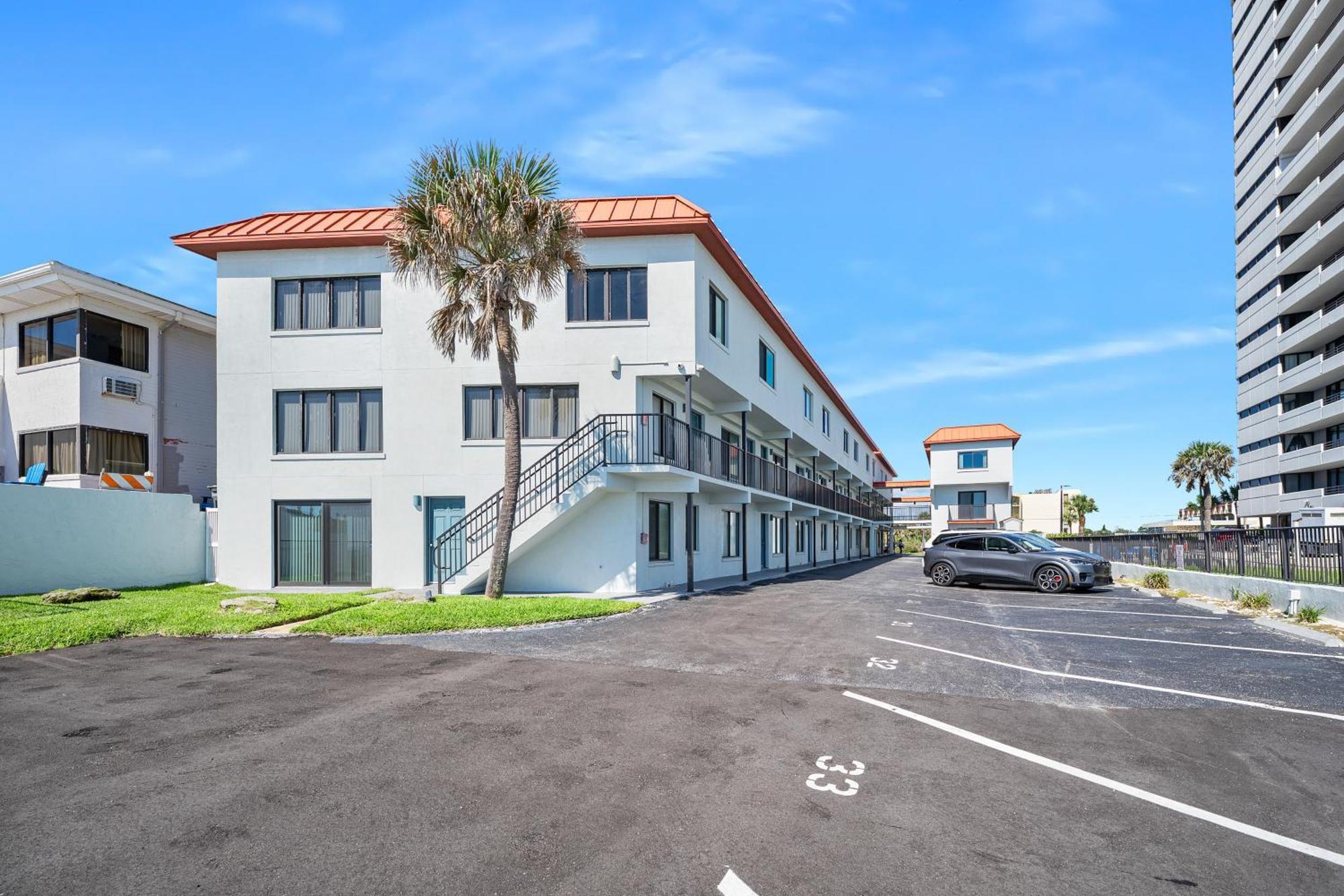 Oceanfront Daytona Beach Condo With Beach Views! Екстериор снимка
