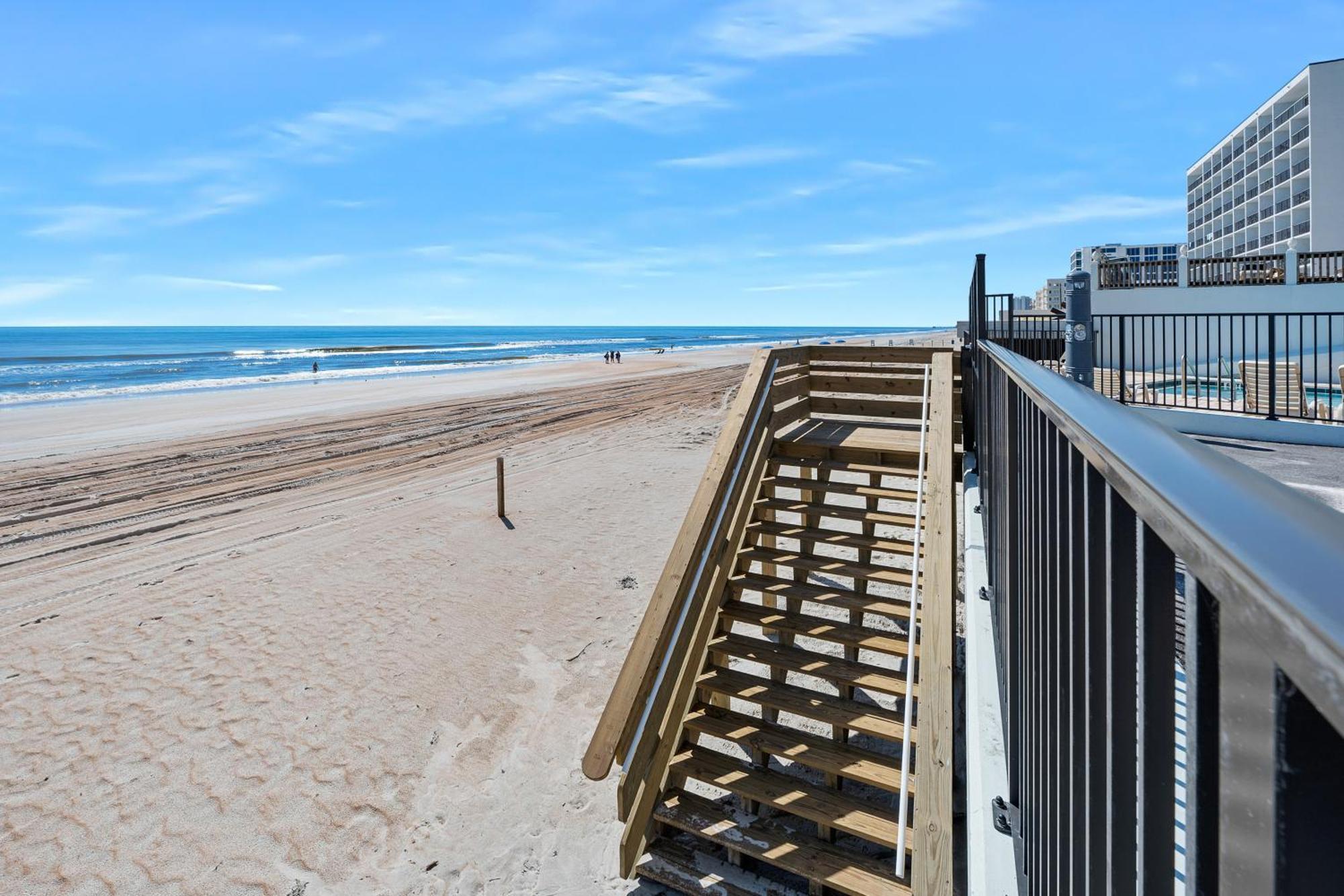 Oceanfront Daytona Beach Condo With Beach Views! Екстериор снимка